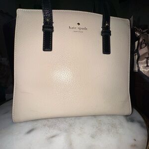 Kate Spade 🔥 Cream and Black Tote